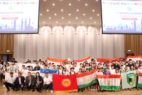 Brainiacs-Olympiad-2025-group-photo