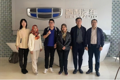 MBA Students Explore Innovation and Industry in Hangzhou and Haining