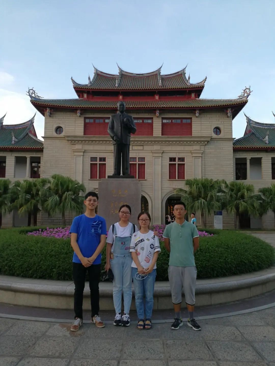 Post_Alumni