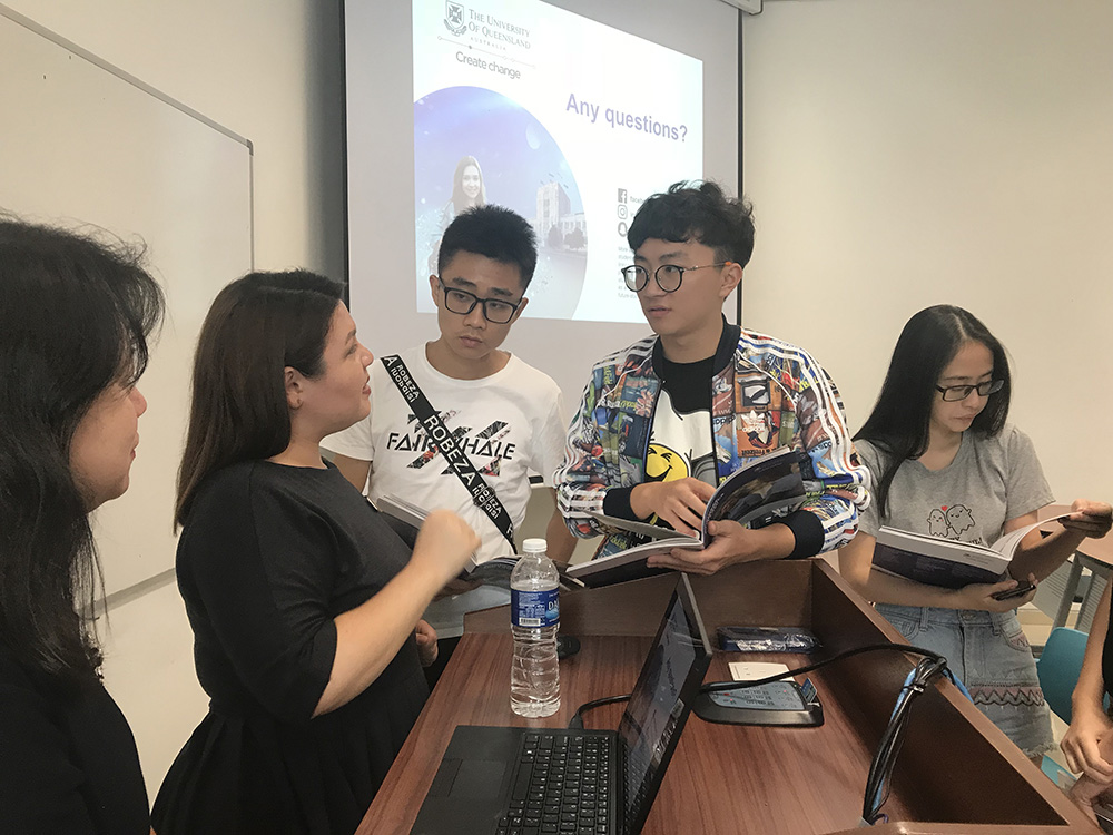 University of Queensland Representatives Share Further Study Options with XMUM Students (2)