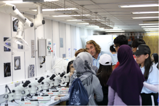Xiamen University Research Vessel Tan Kah Kee Open Ship Days Successfully Held (4)
