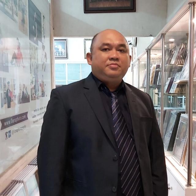 Dr. Dedi Rosadi.jpg