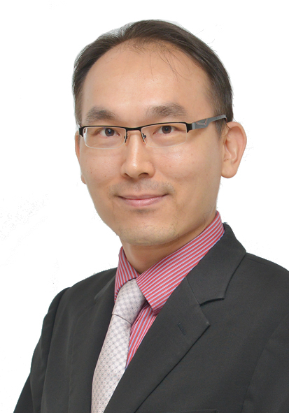 yau.jpg