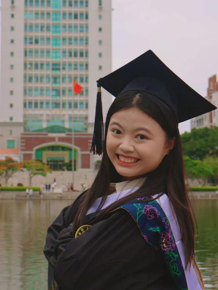 Lim Jie Yi.png