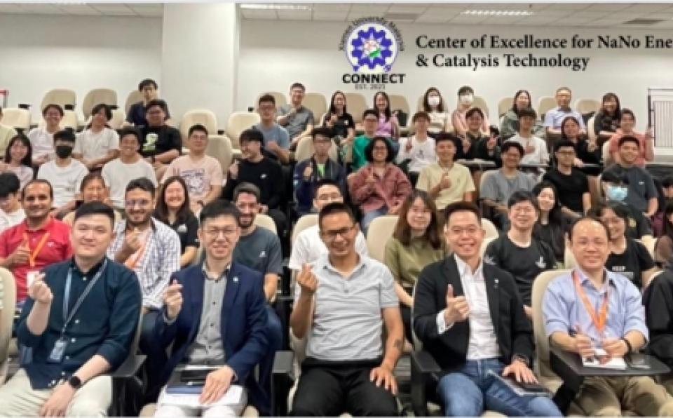 Angewandte Chemie's Dr. Su Xin Speaks on Scientific Writing and Publishing at XMUM