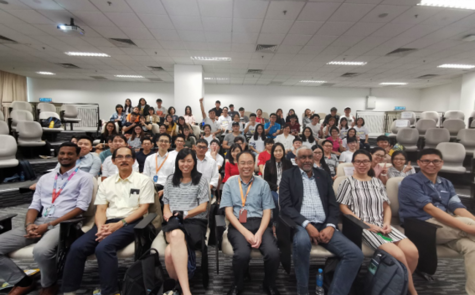 Chemical Engineering Students Learn More about Palm Oil Industry (1)